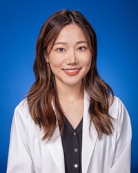 Min Gyung Kim Resident at St Charles Hospital