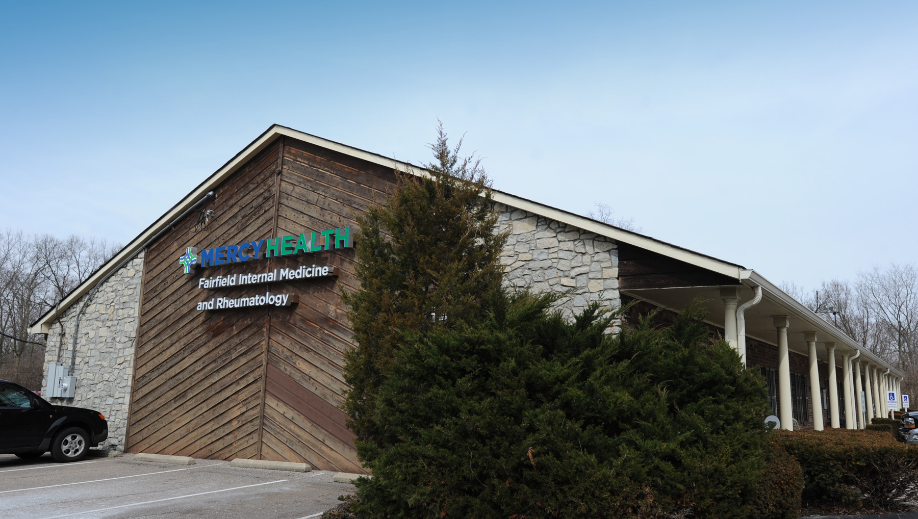 Cincinnati Fairfield Internal Medicine facility