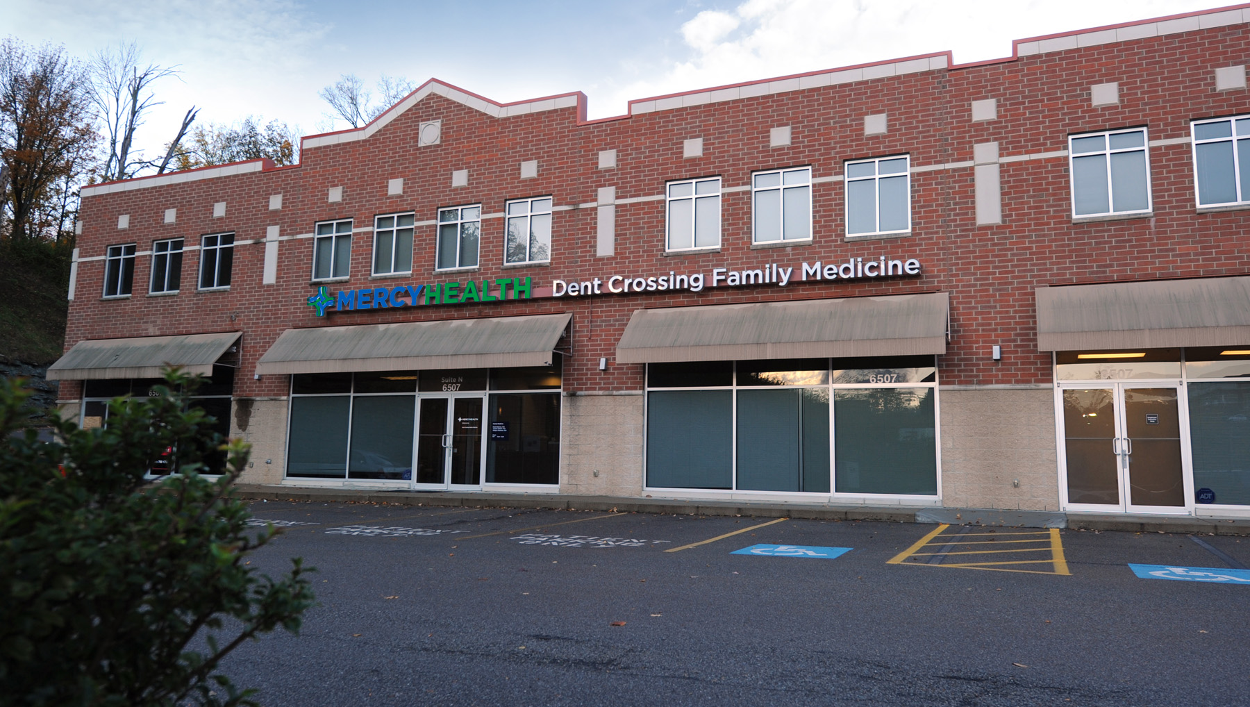 Mercy Health Dent Crossing Family Medicine Facility